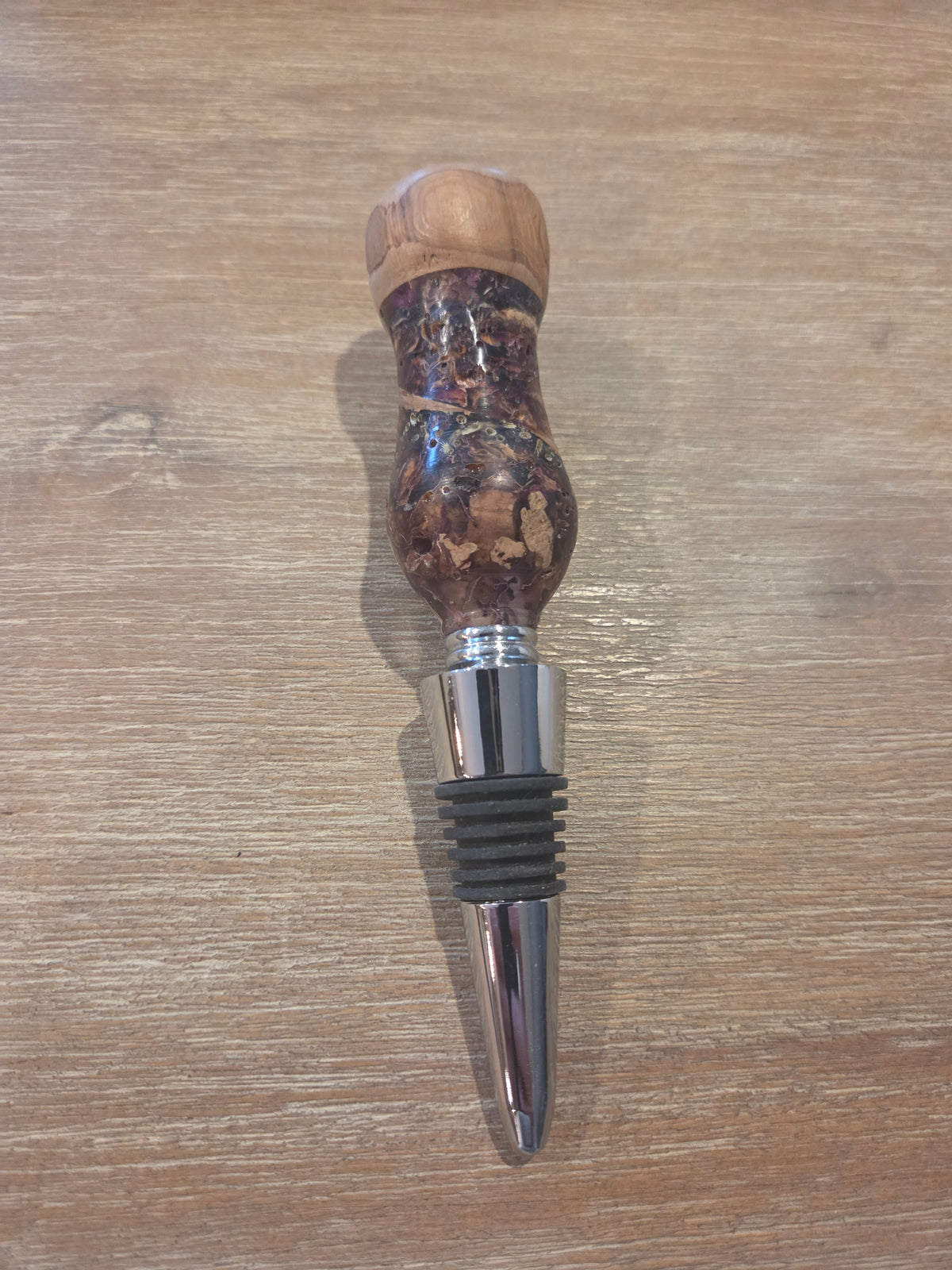 Wine Stopper with Cork Screw